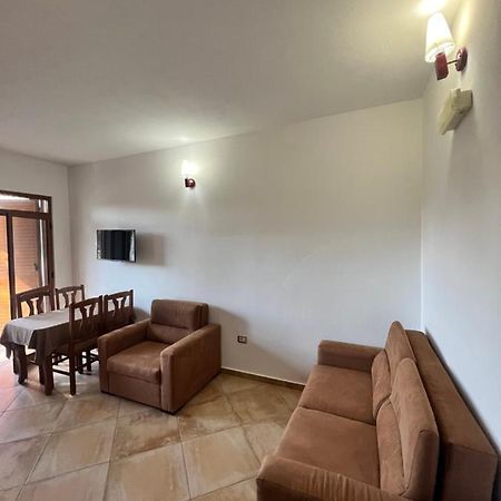 Kamberi Hotel & Apartments 2 Velipojë المظهر الخارجي الصورة