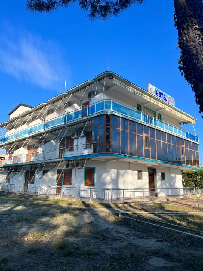 Kamberi Hotel & Apartments 2 Velipojë المظهر الخارجي الصورة