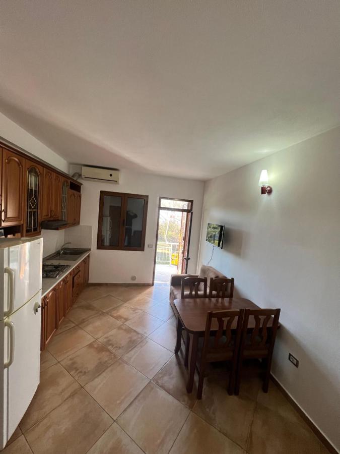 Kamberi Hotel & Apartments 2 Velipojë المظهر الخارجي الصورة