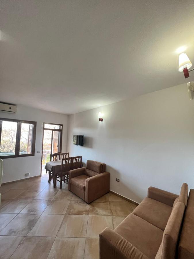 Kamberi Hotel & Apartments 2 Velipojë المظهر الخارجي الصورة