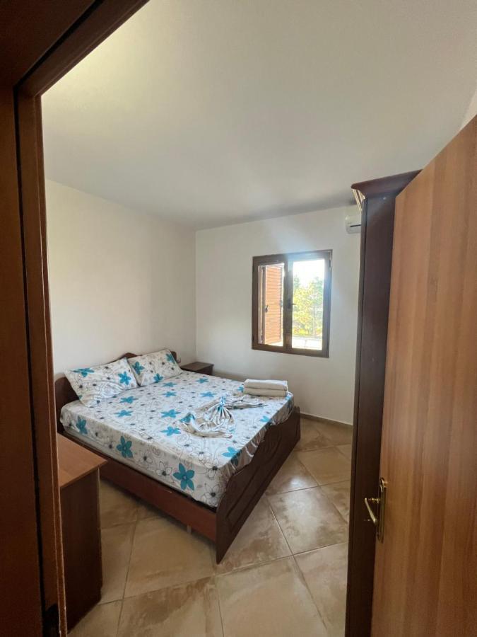 Kamberi Hotel & Apartments 2 Velipojë المظهر الخارجي الصورة