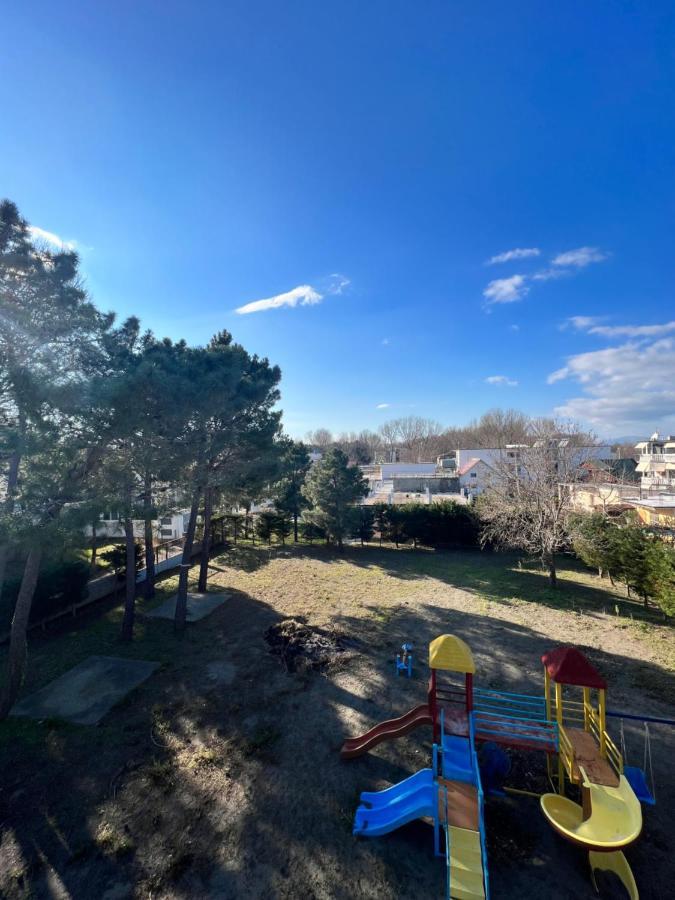 Kamberi Hotel & Apartments 2 Velipojë المظهر الخارجي الصورة
